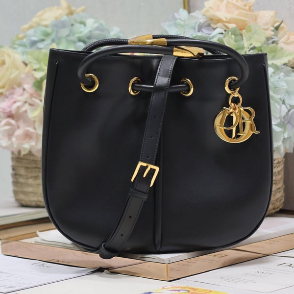 BORSA MINI 27 NOLITA IN PELLE DI VITELLO LISCIA NERA