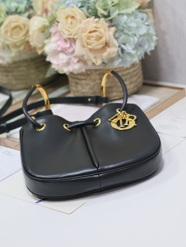 BORSA MINI 27 NOLITA IN PELLE DI VITELLO LISCIA NERA
