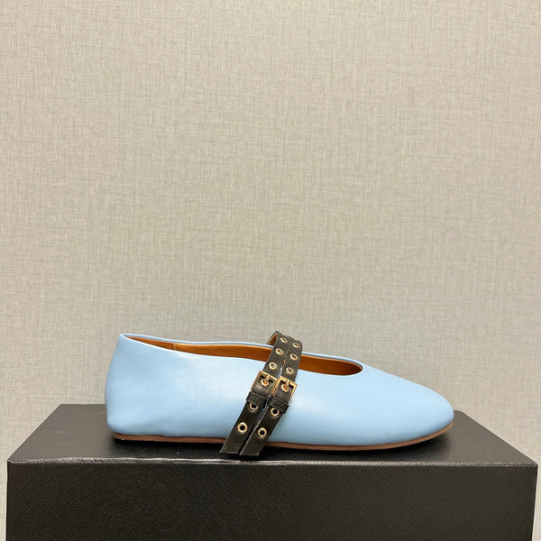 SCARPE MARY JANE ALAIA IN PELLE DI AGNELLO AZZURRA CHIARA CON FERRAMENTA IN ARGENTO
