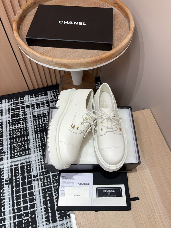 SCARPE CC OXFORD IN PELLE DI VITELLO BIANCA