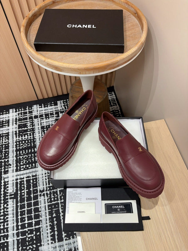 Mocassini CC in pelle di vitello rosso bordeaux