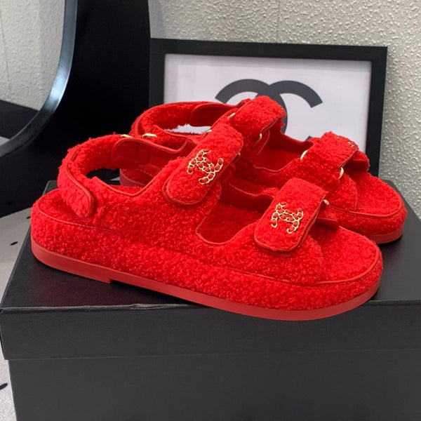 CC DAD SANDAL IN PELLICCIA DI AGNELLO ROSSO CREMISMO