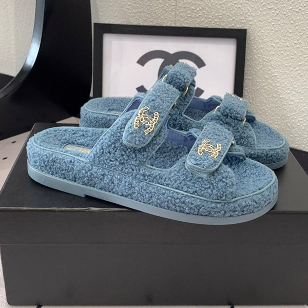 CC DAD SANDALO MULE IN PELLICCIA DI AGNELLO BLU EGEO