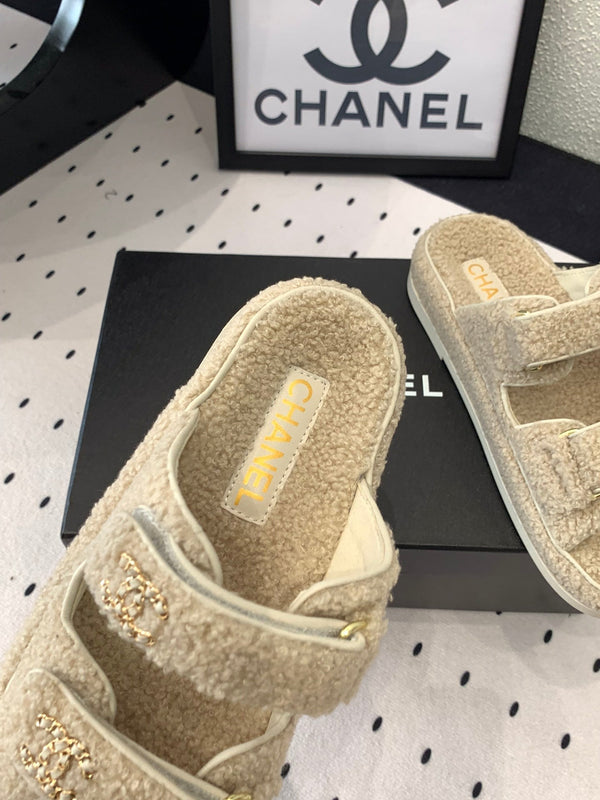 CC DAD SANDALO MULE IN PELLICCIA DI AGNELLO BEIGE ECRU