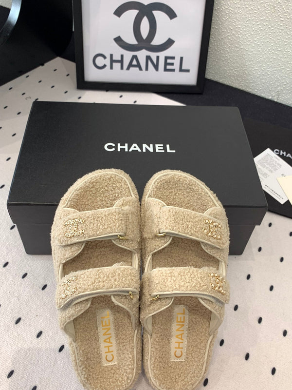 CC DAD SANDALO MULE IN PELLICCIA DI AGNELLO BEIGE ECRU