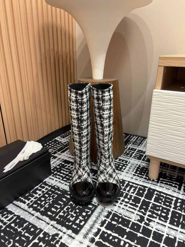 CC High Boots In White Mix Black Wool Tweed And Lambskin
