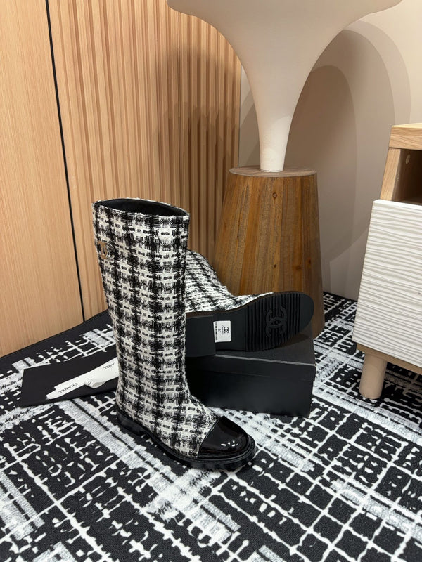 CC High Boots In White Mix Black Wool Tweed And Lambskin