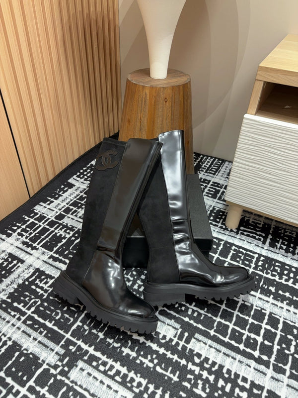 Stivali alti CC 45mm in pelle di vitello e camoscio nero lucido