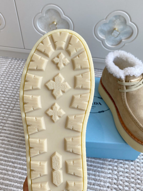 Bottes Chukka Prada Daim Khaki Clair Cisaillement Blanc 564161