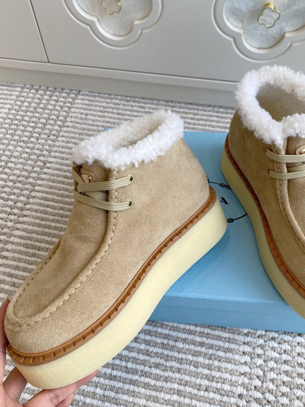 Bottes Chukka Prada Daim Khaki Clair Cisaillement Blanc 564161