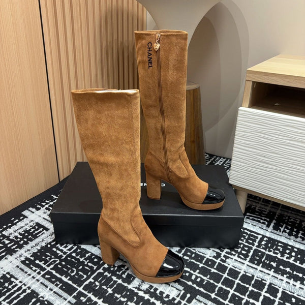 Stivali alti CC 90mm in pelle scamosciata marrone nera