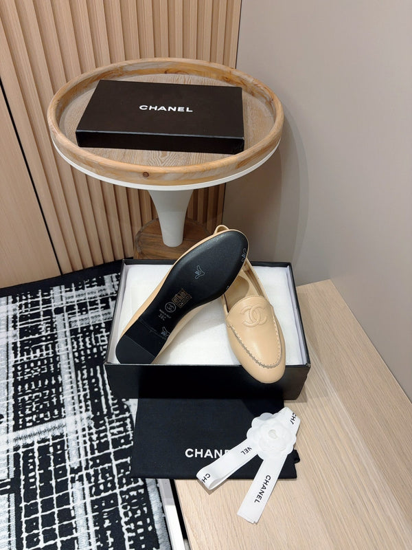CC Moccasins Beige Lambskin