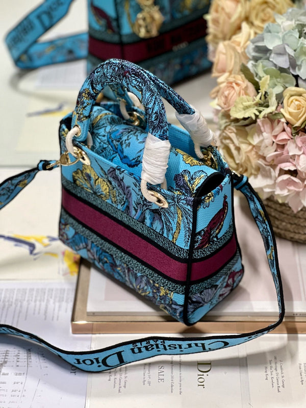 Borsa Lady Dior in tela CD Elephant Blue 24 336679