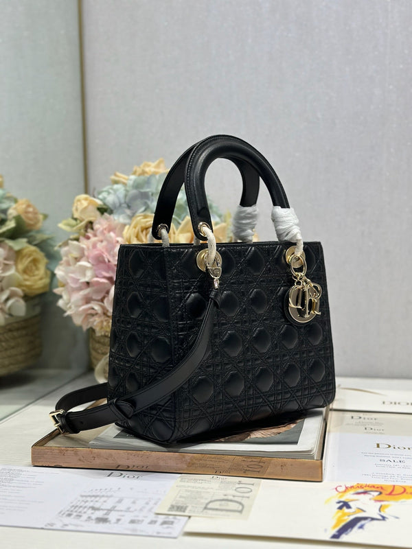 Borsa CD Media Lady Dior 24 in pelle di agnello nera