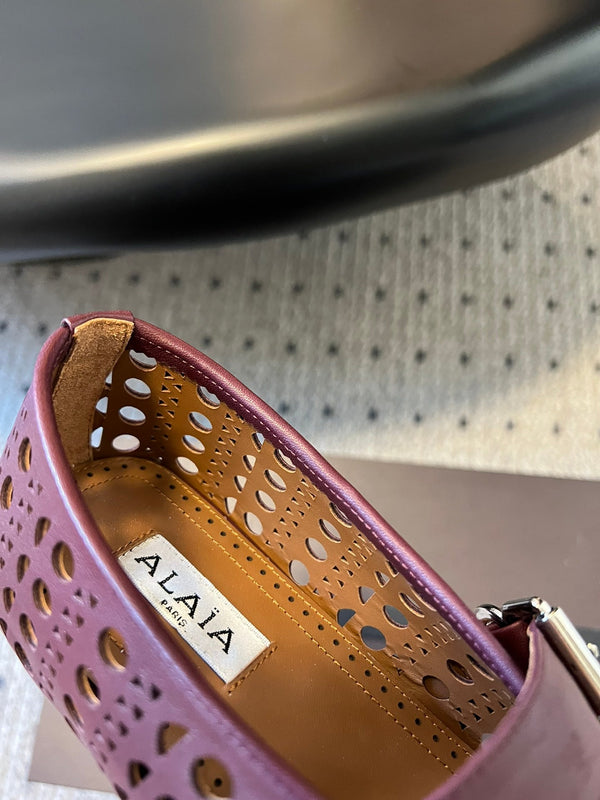 Alaia 25 Vienne Ballerine Pelle di agnello rosso granato 303714