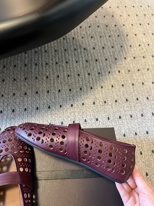 Alaia 25 Vienne Ballerine Pelle di agnello rosso granato 303714