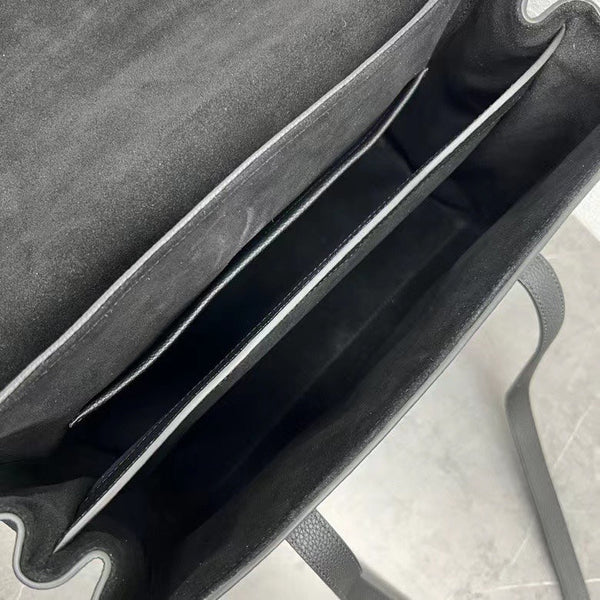 Sac Celine Soft 16 Cuir de veau grainé noir