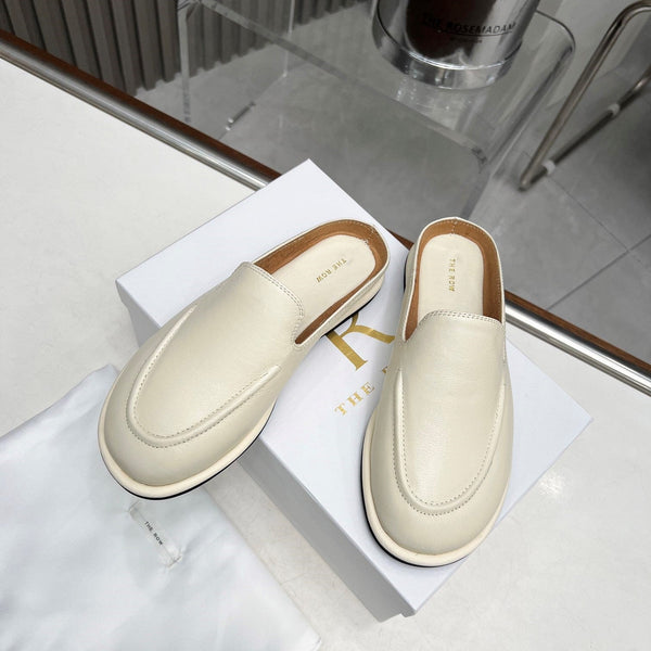 The Row Classic Loafers In Cream Calfskin 455032