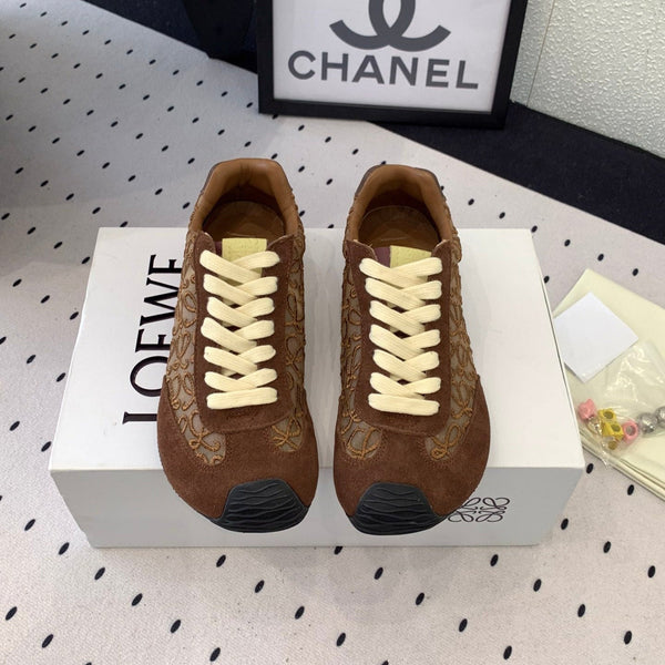 Sneaker Loewe 25 Runner in pelle scamosciata marrone