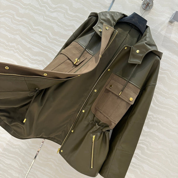 Giacca con cappuccio Celine in pelle di agnello verde militare