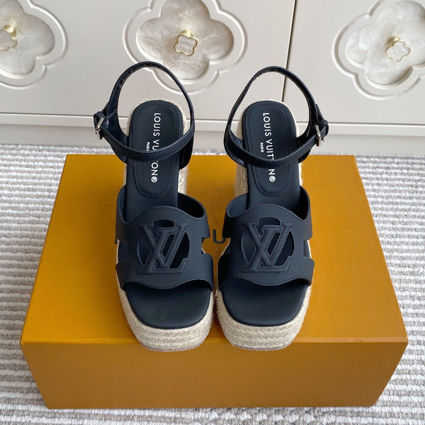 LV Letter Hollow Straw Wedge Sandals 11.5cm Black Cowhide 291576