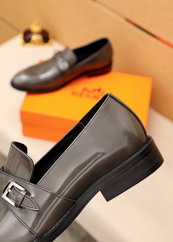 Mocassini da uomo HM in pelle verniciata grigio metallizzato 637348