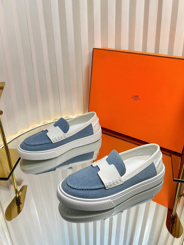 Mocassino casual HM Denim in pelle di vacchetta blu e bianca 317068