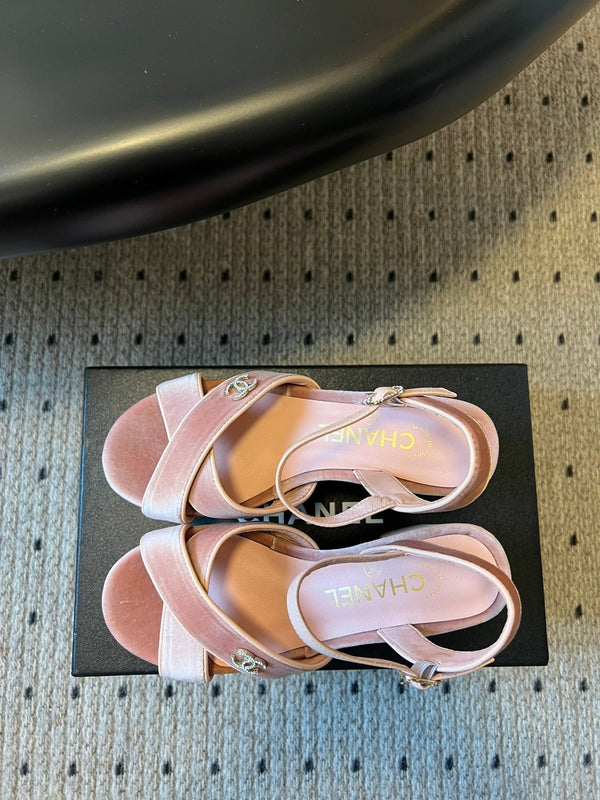 Sandali con plateau CC 25SS 5,5 cm in pelle di agnello rosa e velluto 319626