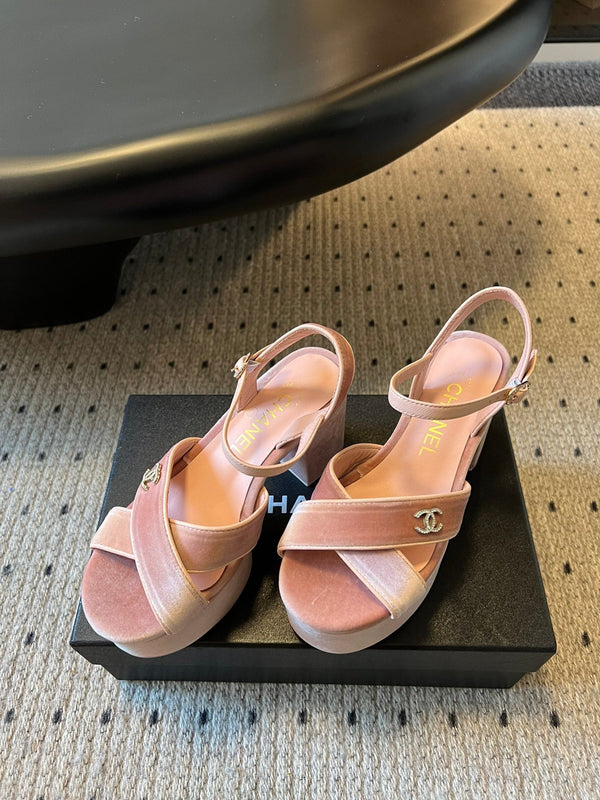 Sandali con plateau CC 25SS 5,5 cm in pelle di agnello rosa e velluto 319626