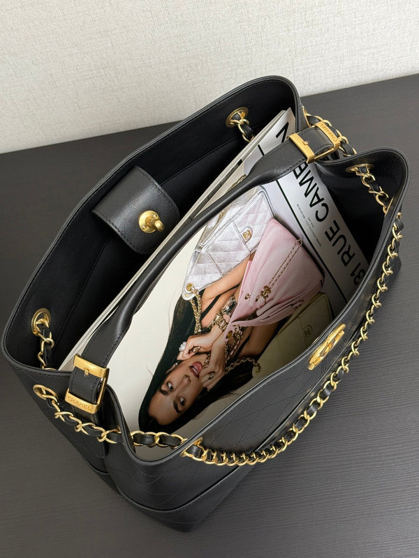 CC 25A Borsa piccola 36 cm in pelle di vitello nera