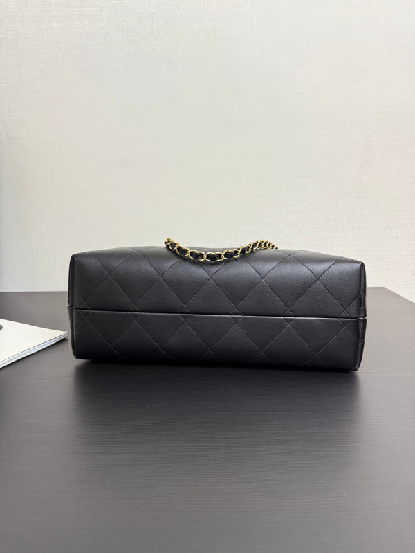 CC 25A Borsa piccola 36 cm in pelle di vitello nera
