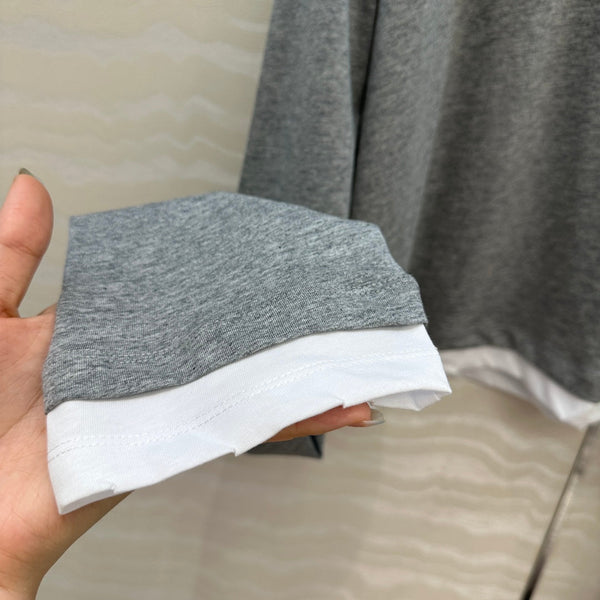 T-shirt a maniche lunghe Prada in cotone grigio