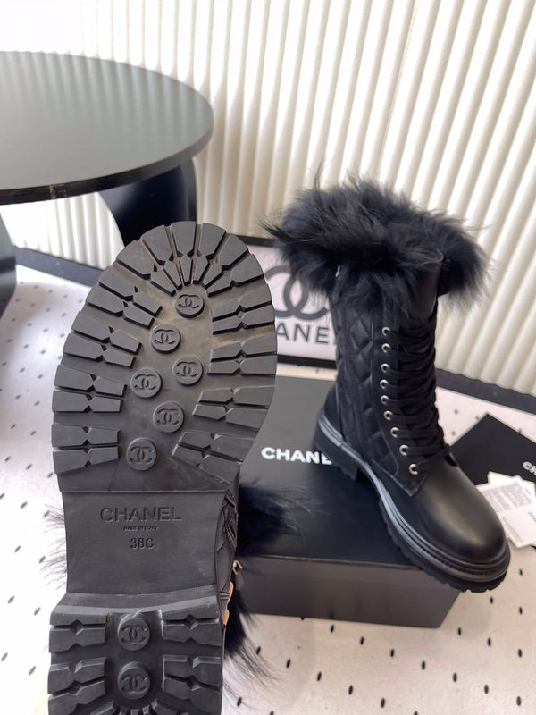 CC 25 Boot Black Cowhide Fur 514094