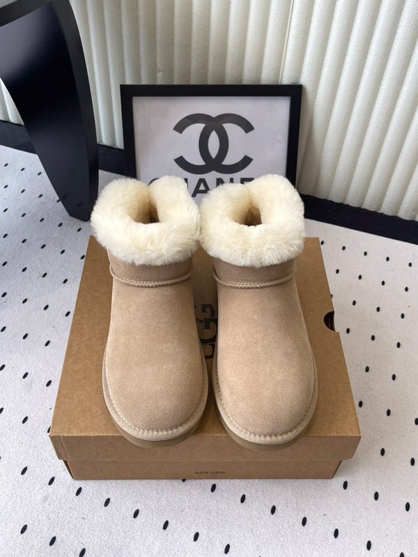 UGG Classic Ultra Mini Taslyn Boots Beige Suede And Wool 514145