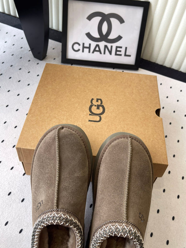 UGG TAZZ Slippers Chocolate Suede And Wool 514146