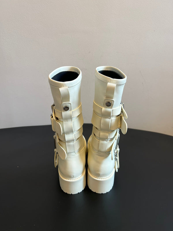 Dior 2025 Short Boot White Cowhide 501246