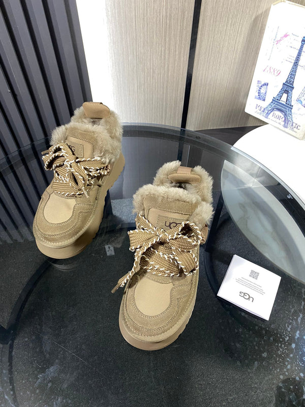 UGG Astromel Platform Sneakers Khaki Suede Frabic 512862