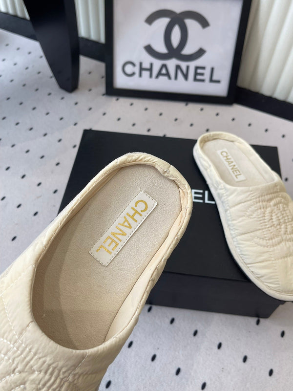 CC Nouveaux Chaussons pour Couple en Duvet Tissu Technique Ivoire