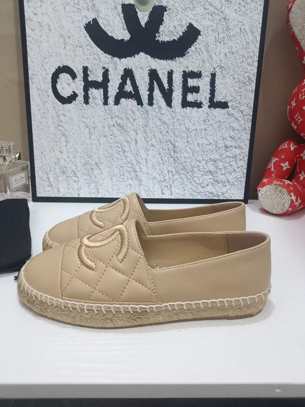 Chanel 26s Espadrille Loafers In Beige Calfskin With Rope Sole