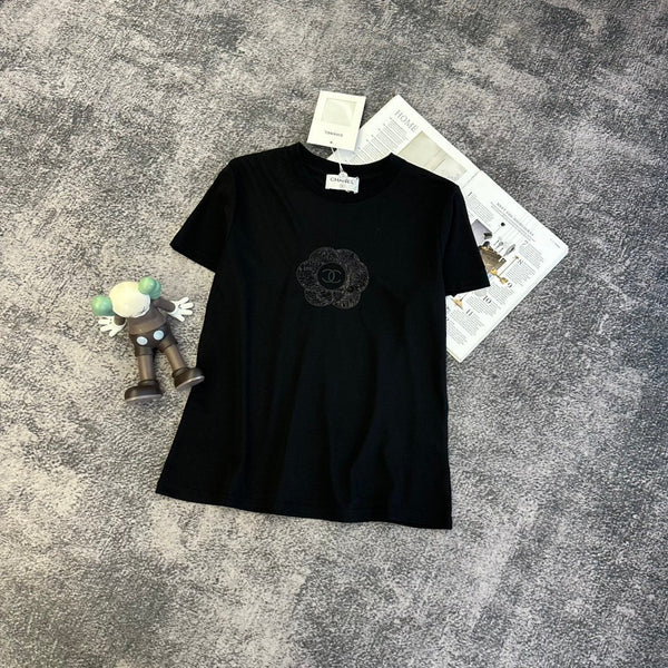 T-Shirt Chanel 2026 Fleur Coton Noir et Blanc 359322