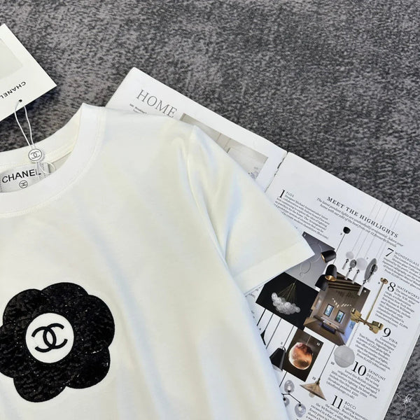 T-Shirt Chanel 2026 Fleur Coton Noir et Blanc 359322