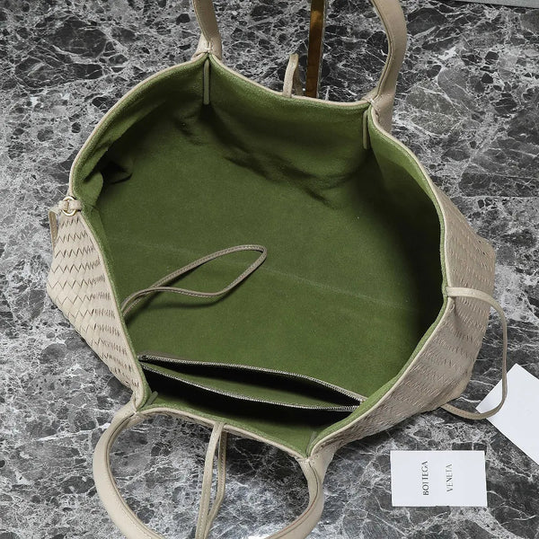 Borsa BV Pinacoteca 43 cm Pelle di vitello intrecciata beige e pelle scamosciata