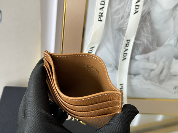 Porta carte Pra Gold Logo-Stamp in pelle Saffiano marrone