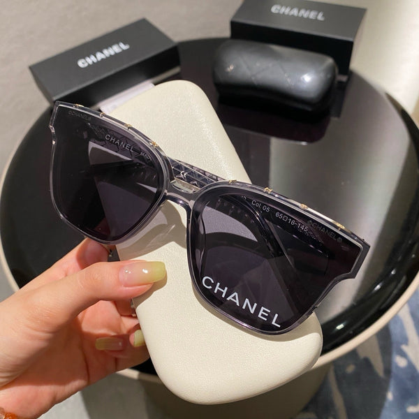 Occhiali da sole Chanel 45