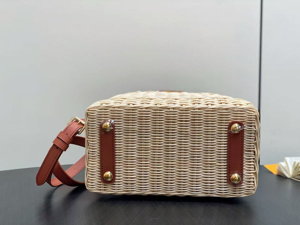 LV Capucines BB Top Handle in pelle di mucca e rattan HW