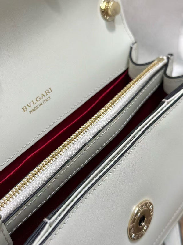 BVL Serpenti Forever Shoulder Bag 19cm White Calfskin GHW 188633