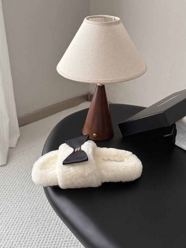 CC 2026 Bow Furry Slippers Wool 128278