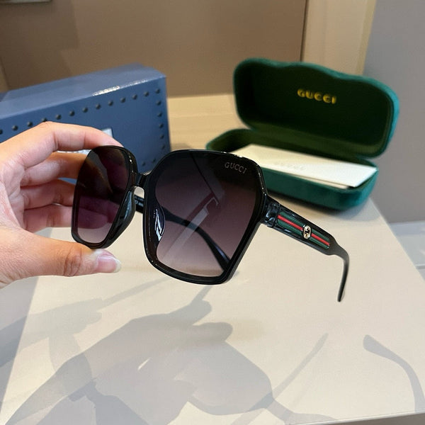 Occhiali da sole Gucci 01