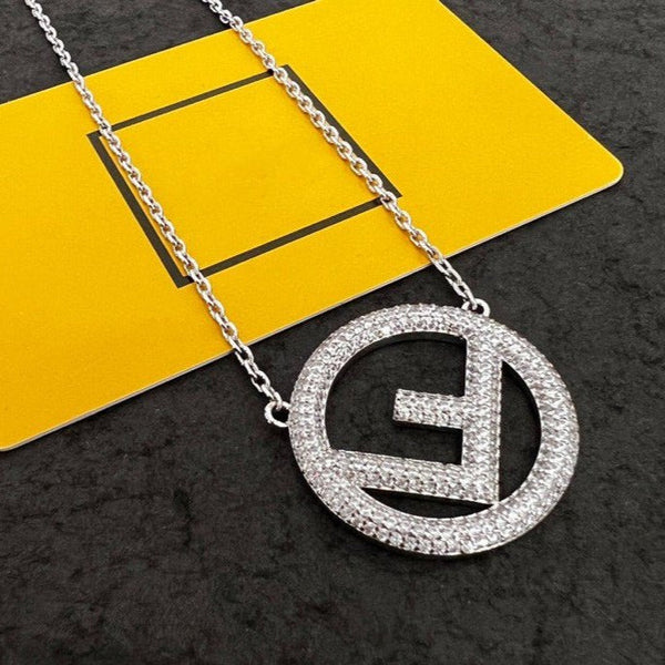 COLLANA CON LOGO F E DIAMANTI COMPLETI