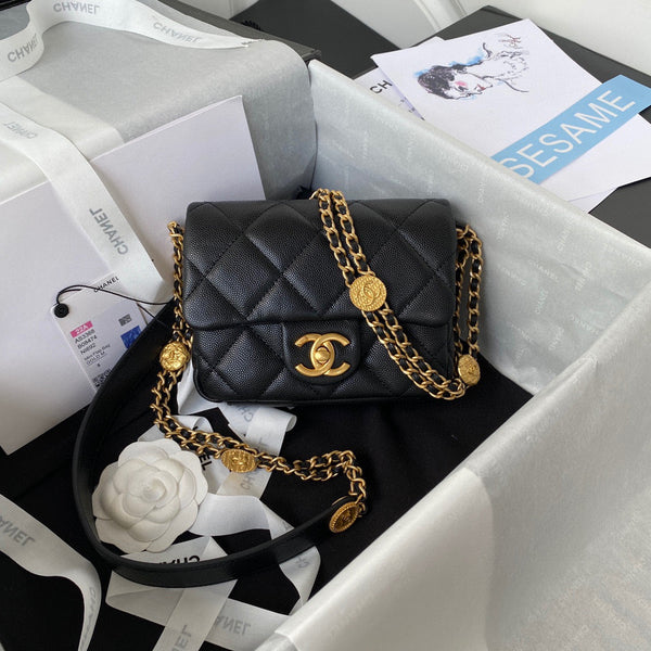 19 Borsa con patta 17 Nero Caviar Gold Hardware 